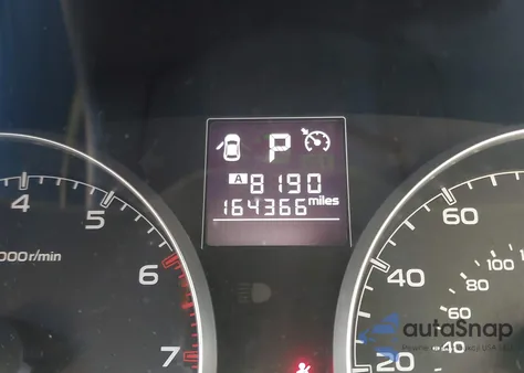 2013 Subaru Outback 2.5I z USA, uszkodzony, nr VIN 4S4BRCAC9D3289601